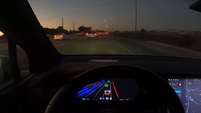 Tesla fsd beta handling multiple scenarios on local drive смотреть онлайн