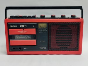 Портативный радиоприемник на транзисторах СССР Советская весна Vesna 309-1 FM-AM Vintage-1987-год