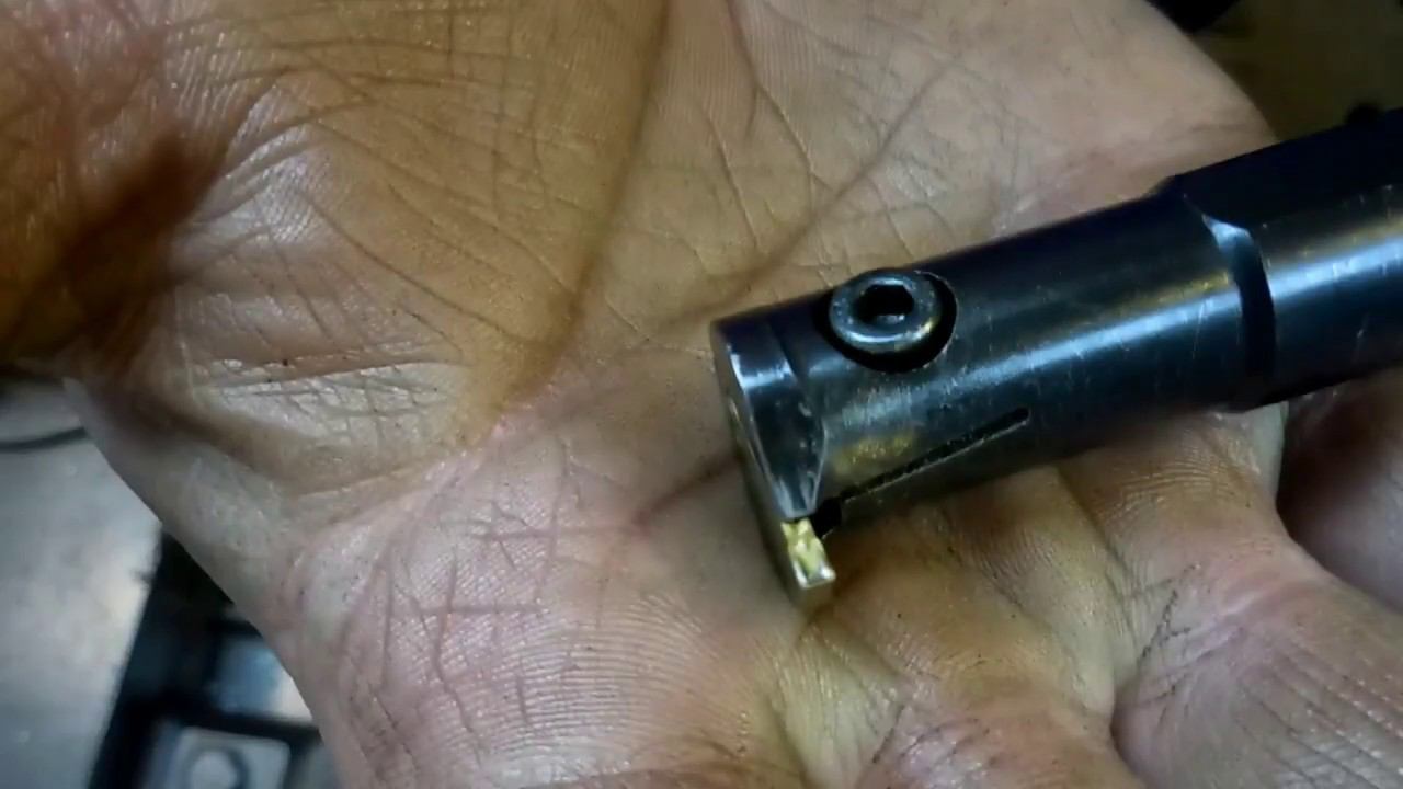 Как и чем резать внутреннию ПРЯМОУГОЛЬНУЮ резьбу ? Делаем буровые штанги смотреть онлайн