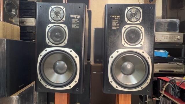 LOA ONKYO D-77 RẤT GẤU 3 ĐƯỜNG TIẾNG BASS 30 GIÁ :11 Tr/ĐT:0793753369 THẢO смотреть онлайн