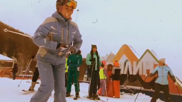 Горные лыжи Неваляшка смотреть онлайн