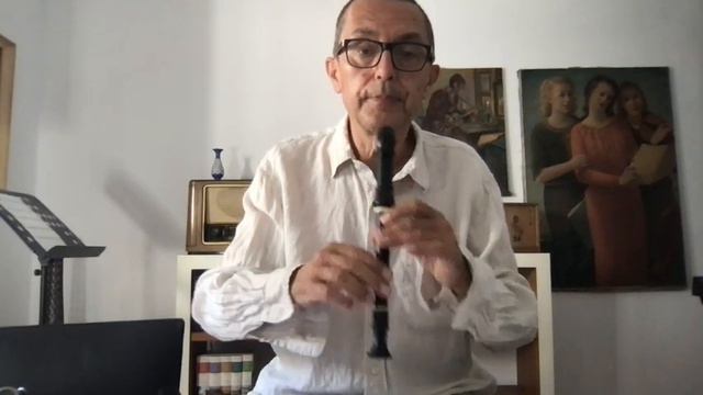 A. Bova, Inventio 5 da un tema di Bach, for soprano and tenor recorder смотреть онлайн