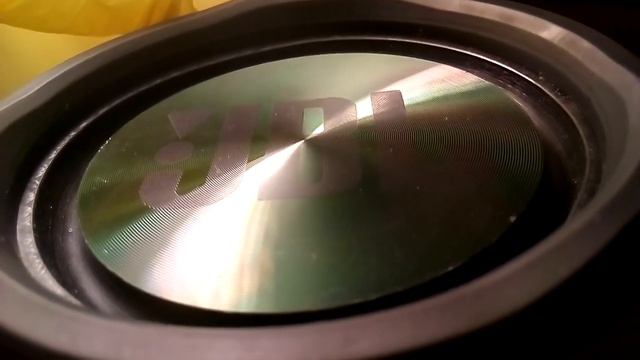 New bass test / fake jbl xtreme ?❤ low frequency ! смотреть онлайн