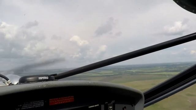 "РАСКИНУЛОСЬ ЛЕТНОЕ ПОЛЕ" смотреть онлайн