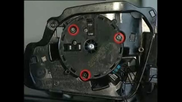 Замена элементов зеркала Mercedes-Benz GLK W204 смотреть онлайн