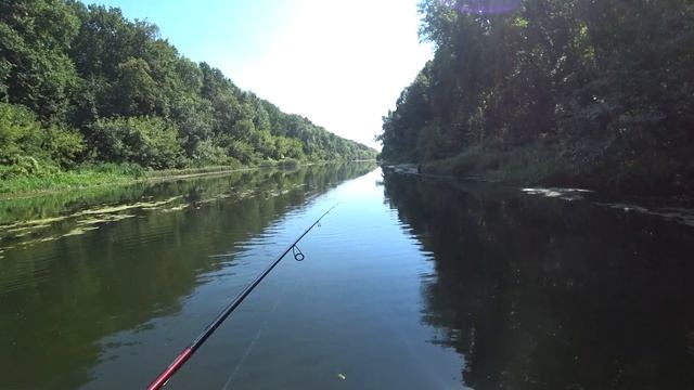 Поменял Приманку и СРАЗУ ПОКЛЁВКА! Сплав по реке на Спиннинг смотреть онлайн