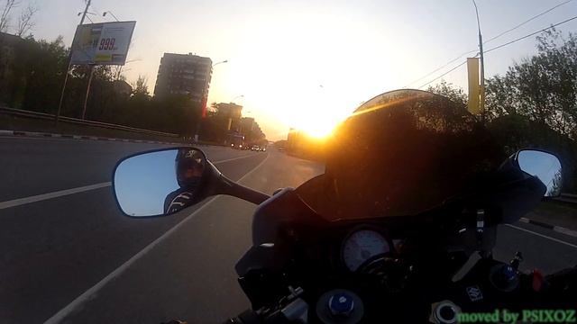 Suzuki GSX-R 750 Волгоградский проспект смотреть онлайн