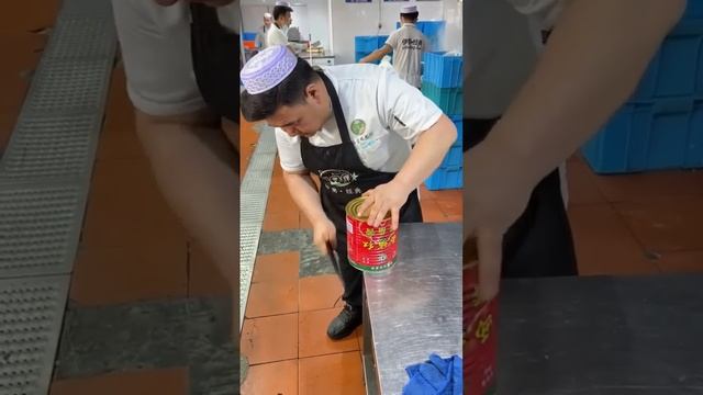 Лайфхак Как открыть жестяную банку #shorts #лайфхаки смотреть онлайн