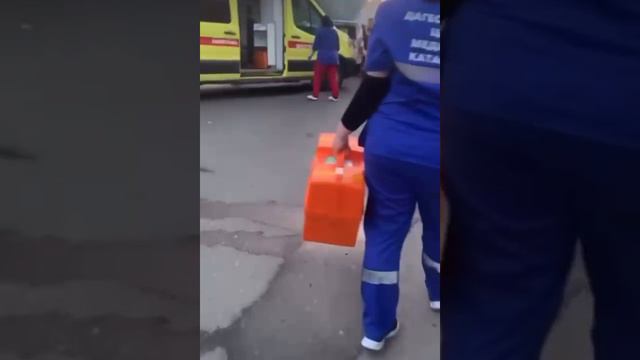 Герои не носят плащи.mp4