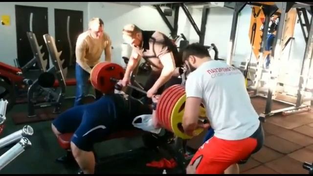 что такое пауэрлифтинг