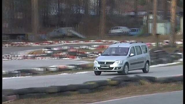 Тест-драйв Рено Логан МСВ Renault Logan MCV Лада Ларгус Программа об автомобилях БЕЛАЯ ПОЛОСА смотреть онлайн