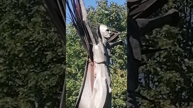 Подберём название этому скульптурному произведению смотреть онлайн