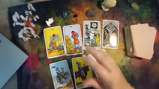 Почему ходит мимо. смотреть онлайн