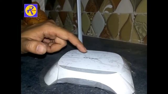 COMPLETE PRACTICAL REVIEW OF ( TL WR720N2 ) TP-LINK WIRELESS ROUTER смотреть онлайн