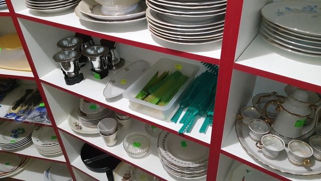 БАРАХОЛКА ВСЯКАЯ ВСЯЧИНА ОБЗОР ПОСУДА ФАРФОР ВРЕМЕН СССР УЖЕ В ПРОДАЖЕ ПРОГУЛКА ОСТРОВ ВСЕ ДЛЯ ВАС смотреть онлайн