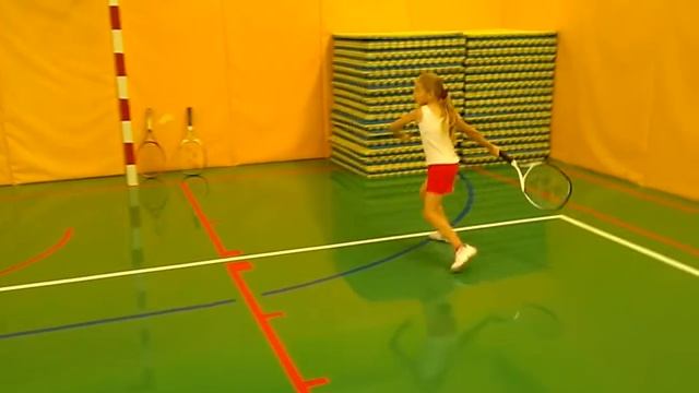 Дети теннис. Форхенд Влада стенка смотреть онлайн