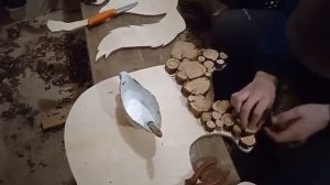 панно из можжевельника медведь, размер 700х500мм