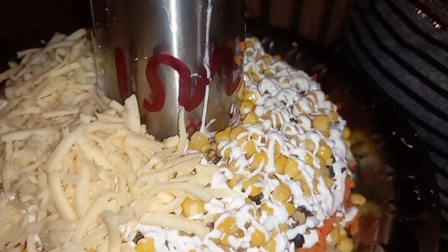 Big lettuce donut/Большой пончик из салата арахисовое наслаждение смотреть онлайн