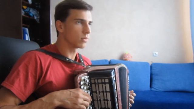 Во пале берёза стояла на баяне смотреть онлайн