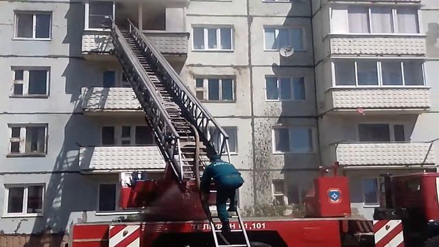 Пожар в г.Шарыпово смотреть онлайн