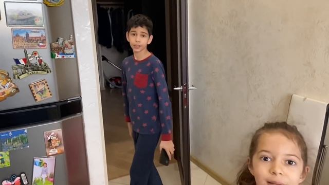 ВЛОГ ДОМАШНИЕ БУРГЕРЫ вкуснее чем в McDonald’s / Наши покупки в магазине смотреть онлайн