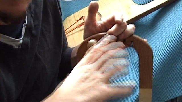 Making an Anglo-Saxon Lyre part 6: смотреть онлайн