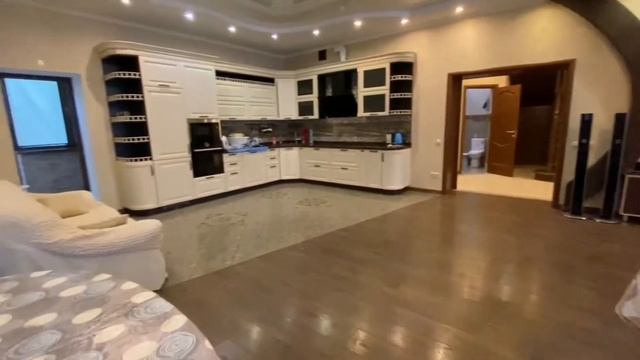 Коттедж в КАПУСТИНО 400м.кв в посуточную аренду. Подмосковье. 23 км от МКАД 89858026138 смотреть онлайн