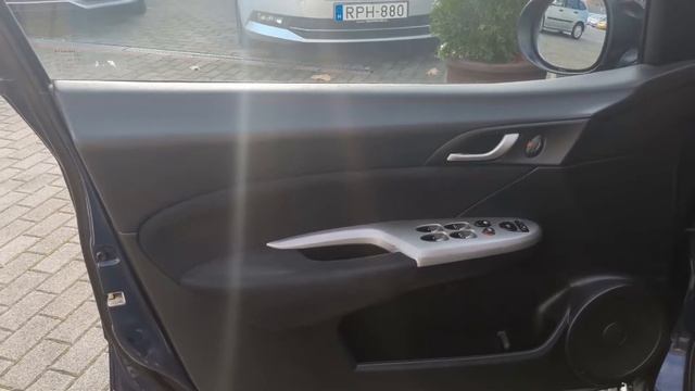 HONDA CIVIC 1.4 Comfort VSA Különleges Obsidian Blue Pearl Edition++ смотреть онлайн
