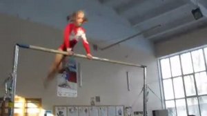 Спортивная гимнастика девочки брусья