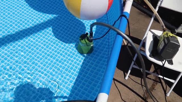 Backyard Oasis! 12x30 Intex pool and homemade pool solar water heater! смотреть онлайн