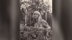 Владимир Высоцкий - У неё всё своё