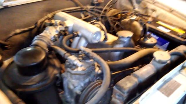 1966 Mercedes 200D W110 starts right up after 20 year rest.