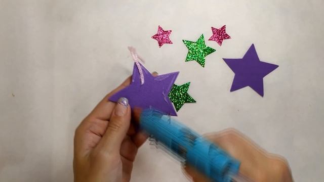 Новогодняя игрушка своими руками. Поделка вместе с детьми смотреть онлайн