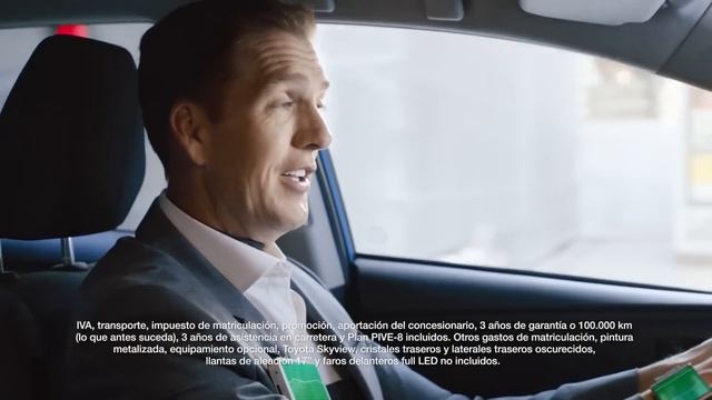 Anuncio Toyota Auris Hybrid 2015 Regan Burns