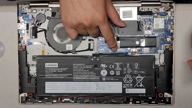 Lenovo Yoga C740 C740-14IML Disassembly Quick Look Inside SSD Hard Drive Upgrade Replacement Repair смотреть онлайн