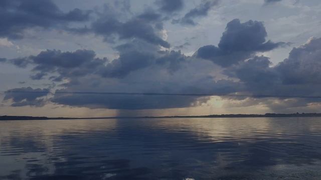 На лодке Питер- Астрахань смотреть онлайн