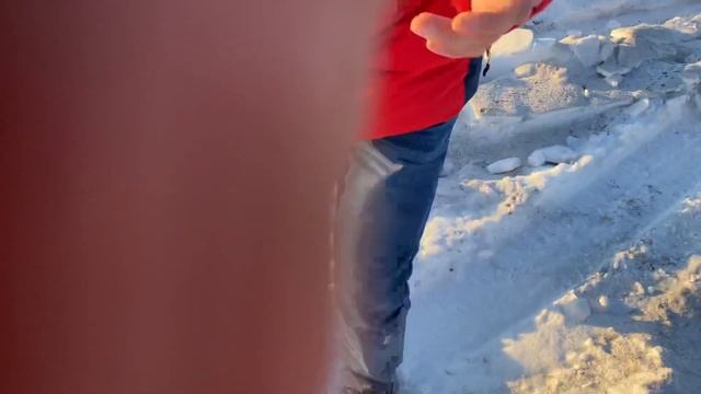 Выдернули прадо из снега лопата #прадо #джим #покатушки #по снегу#застряли трос смотреть онлайн