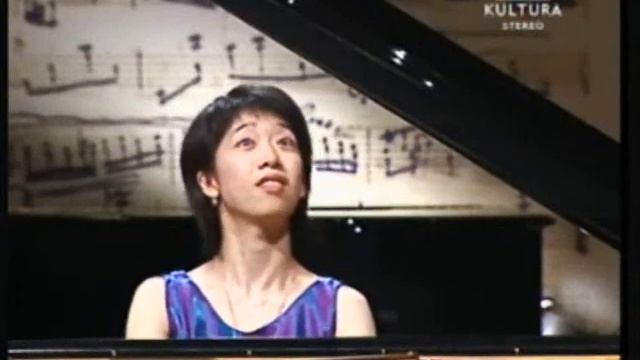 Colleen Lee - Mazurka Op.33 No.1 смотреть онлайн