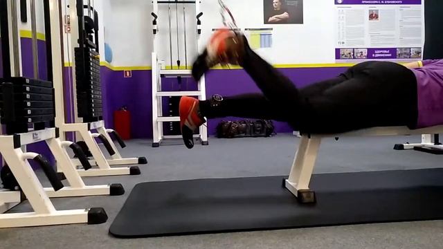 Базовый копмплекс упражнений для колена смотреть онлайн