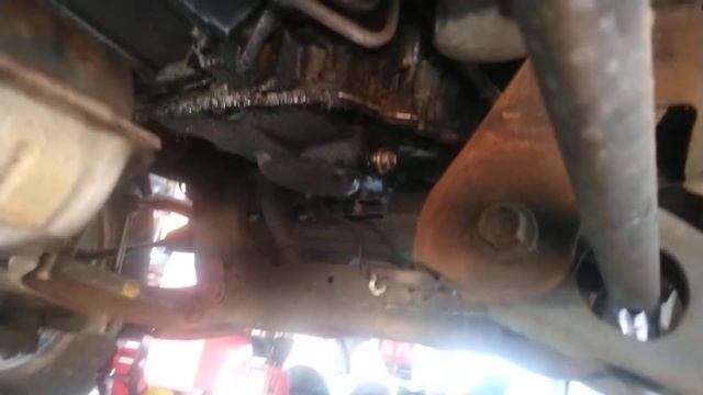 First time changing oil 1999 Ford Explorer. смотреть онлайн