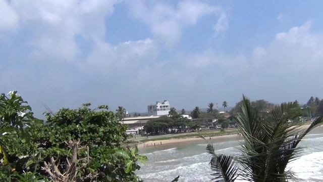 3 _Матара внутри Parey Duwa Buddhist temple_Шри Ланка_ТатиЛанка_Танюшка Курчина_05.01.2014 смотреть онлайн