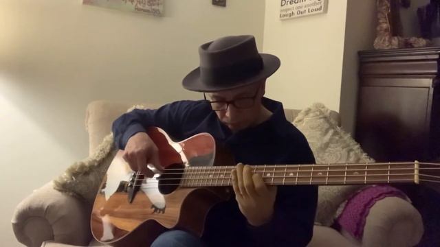 Luna Guitars Vista Bear Bass review смотреть онлайн
