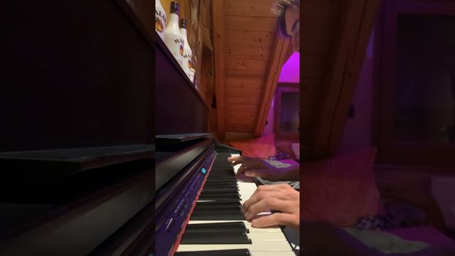 STILL D.R.E remix piano смотреть онлайн