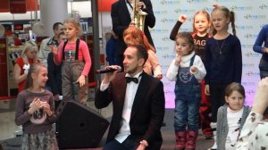 Данко - Твой малыш растет не по годам (ТЦ Реутов Парк 8 марта 2017)