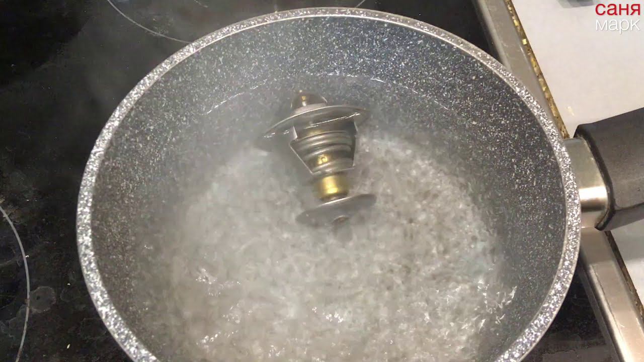 Как работает термостат, старый проверенный метод увидеть работает термостат или нет. Способ деда! смотреть онлайн