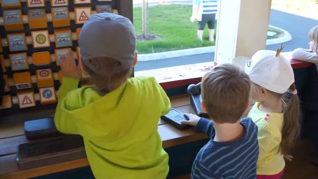 "полицейский участок" PLAYMOBIL FunPark Nürnberg смотреть онлайн