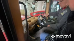 Обнова в совхозе. Новый кировец К-742М.