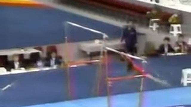 Kim Ok Gum - 1989 Worlds Team Optionals - Uneven Bars смотреть онлайн