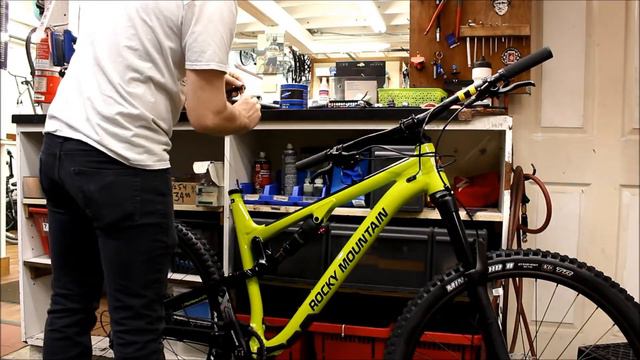 2020 Rocky Mountain Thunderbolt A30 - Cyclepath Mississauga смотреть онлайн