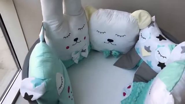 Бортики Зверики в овальную кроватку смотреть онлайн